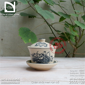 Chén khải men rạn cổ vẽ hoa sen